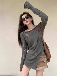 修身灰色镂空长袖针织衫，女春季薄款毛衣套头罩衫，长袖开叉破洞上衣