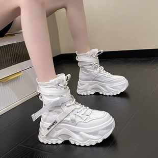 白色马丁靴女夏季薄款2024年松糕，底厚底单靴英伦风炸街小短靴