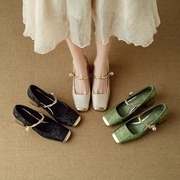 中国风法式手工轻奢压花丝绸真皮，中跟鞋女拼色方头一字带粗跟单鞋