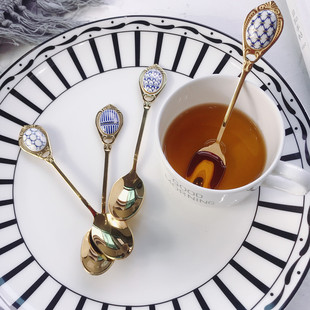 欧式皇家镀金不锈钢小勺子咖啡勺搅拌勺高档餐具蓝调青花瓷陶瓷片