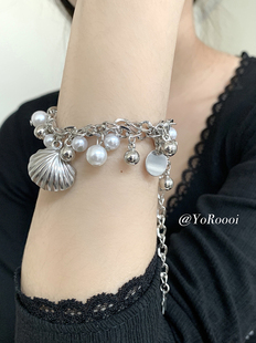 yoroooi自制小众设计高级感珍珠贝壳，吊坠手链可调节甜酷可搭配女