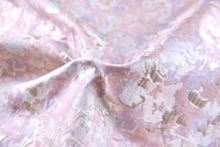 薄款微廓粉紫色晕染织金丝提花面料礼服，连衣裙旗袍套装春夏布料