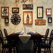 美式复古照片墙装饰创意，鹿头相框墙带钟表组合餐厅背景相片墙挂饰