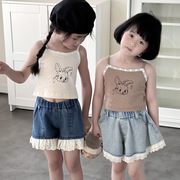 女童韩版卡通兔子印花吊带衫，2024夏女宝蕾丝，花边短上衣背心潮