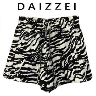 daizzei~夏季设计感松紧腰系带斑马，纹阔腿短裤，女显瘦显白热裤(白热裤)
