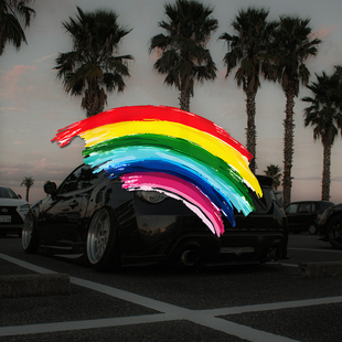 涂鸦汽车贴纸划痕遮挡车贴彩虹，装饰车身个性车窗电动摩托车防水