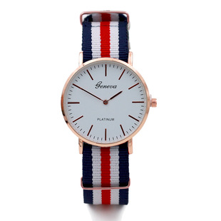 超薄日内瓦帆布 皮带两针手表 时尚个性欧美潮流尼龙情侣手表对表