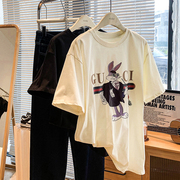 黑色兔子卡通印花t恤女夏季2023美式宽松圆领，套头短袖上衣潮