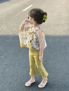 女童夏装韩版碎花吊带衫，套装2023女宝宝，洋气小背心喇叭裤两件套潮