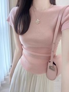 正肩粉色冰丝短袖t恤女夏夏季(夏夏季)薄款设计感小众修身短款针织衫上衣