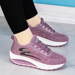 2023年秋季韩版休闲运动女鞋，女士摇摇跑步鞋，增高5厘米厚底旅游鞋