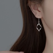 s925纯银长款树叶流苏耳环，个性几何设计感耳坠夸张螺旋叶子耳饰品