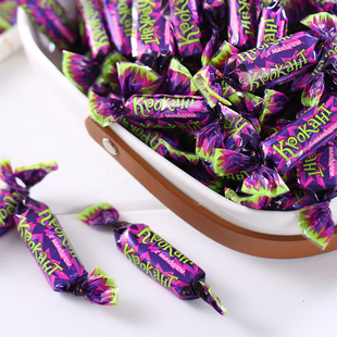 俄罗斯糖果进口KDV紫皮糖花生扁桃仁夹心巧克力袋装年货零食