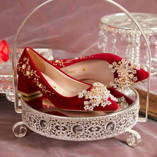 婚鞋新娘鞋秀禾服婚纱两穿粗跟红色尖头高跟鞋女孕妇不累脚