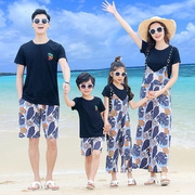 沙滩亲子装套装2024三亚泰国海边度假母女阔腿裤父子短袖短裤