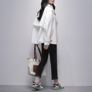 白色风衣女短款2024春季韩版西装，领双排扣休闲显瘦休闲外套潮