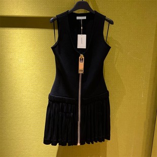 小众2024夏季黑色无袖连衣裙拉链设计感修身高腰性感背心短裙