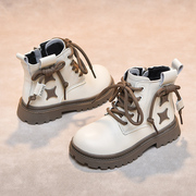 女童秋天靴子2023秋季儿童，黑色短靴白色星星，马丁靴小女孩鞋子