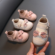 公主鞋婴儿周岁女宝宝，春秋季软底皮鞋，1一2-岁女童靴子单靴女宝鞋