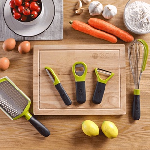 创意水果蔬菜削皮刨子多功能捎果器厨房开瓶器打蛋器刨丝刮皮器