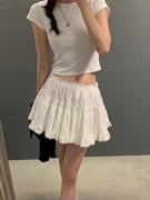 白色荷叶边半身裙女夏季高腰显瘦设计感小众拼接蕾丝短裙子