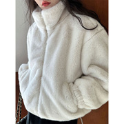 2023冬季韩版时尚短款短款软糯白色仿兔毛皮草外套女加厚毛绒上衣