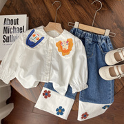 春秋女童娃娃领长袖衬衫洋气时髦宝宝白色衬衣婴儿打底衫上衣纯棉