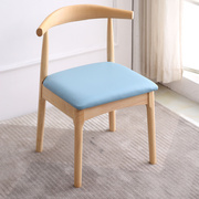 全实木餐椅家用椅子靠背椅现代简约北欧书桌椅写字台凳子牛角椅