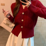 韩版气质甜美收腰短款针织开衫秋冬新年法式复古红色麻花毛衣外套
