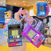 潮酷街头游戏机创意小饰品，卡通钥匙扣可爱精致玩具钥匙链书包挂件