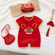 麒婧满月婴儿衣服红色连体衣夏装，新生男孩女宝宝，抓周岁百天百日宴