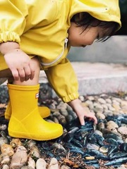 高档英国雨鞋男女儿童雨靴中筒小学生幼儿园天然橡胶雨鞋防滑防水