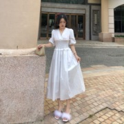 SEESEA自制法式气质复古温柔风收腰显瘦夏季白色连衣裙长裙
