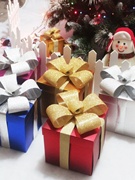 圣诞节装饰品礼盒包装盒，酒店商场橱窗圣诞树装饰场景布置摆件