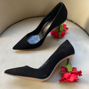 欧美风秋款玫瑰花跟单鞋尖头细跟羊皮高跟鞋性感气质高跟女鞋外贸