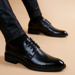 男鞋2024年春季英伦风，黑色休闲皮鞋男士商务，正装上班工作潮鞋