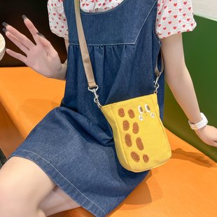 夏天可爱斜跨小包小清新迷你学生少女卡通梨子包日系帆布包手机包