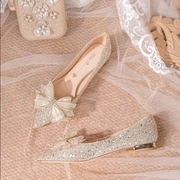 订婚鞋子法式女不累脚高级感新娘结婚鞋主婚纱香槟色低跟平底孕妇