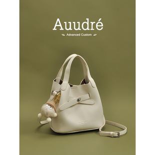 Auudre今年流行手提水桶包包女士2024上班通勤单肩斜挎包小包