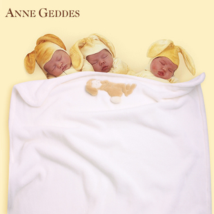 婴儿被子春秋盖毯毛毯宝宝用品法兰绒盖被新生儿抱毯小毯子