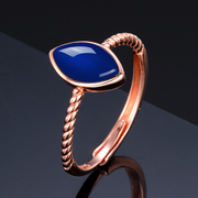 多米尼加蓝珀戒指女时尚个性s925银小众设计麻花猫眼指环可调节