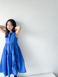 女童夏天穿的裙子时髦中大童，气质度假蓝色棉质过膝长款连衣裙韩版