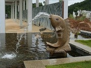 天然锈石雕刻喷水鲤鱼庭院摆件原石鱼花园风水池景观水景工程配套