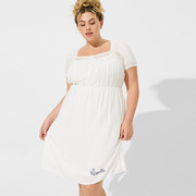 200斤大码女装连衣裙，法式复古方领白色，收腰中长裙夏季胖mm204