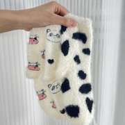 黑白牛奶袜水貂绒袜子女春秋冬中筒袜，加厚保暖地板袜加绒睡眠袜