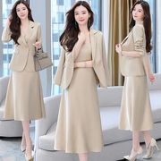 时尚套装女2023春秋季韩版洋气，减龄显瘦小西装，外套连衣裙两件套潮