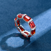 祖母绿排戒S925纯银戒指女小众设计高级欧美银饰品