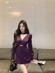 紫色镂空v领长袖衬衫连衣裙女春季纯欲御姐轻熟风收腰包臀短裙子