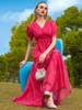 帝弗润驰气质女神范，连衣裙2023夏季高级玫红色，设计感大摆长裙