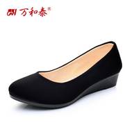 万和泰老北京布鞋女鞋单鞋，坡跟套脚工作鞋，职业舒适黑色布鞋